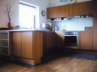 Dziś kuchnia, salon, jadalnia i klatka schodowa to jedna otwarta przestrzeń.