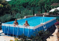 Basen z grubej folii