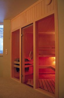 Front sauny jest przeszkolony