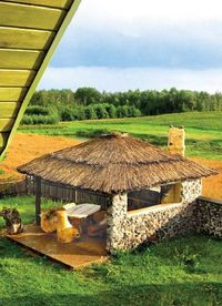  Letnia jadalnia z piecem