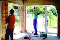 Duże, trójskrzydłowe okno tarasowe