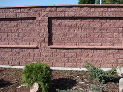 Wysokość ogrodzenia trzeba mierzyć nie od ziemi a od ostatniego, licząc od szczytu, miejsca gdzie można swobodnie postawić nogę