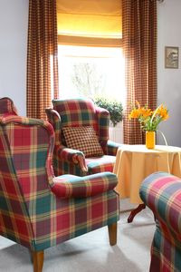 Kolekcja ośmiu tkanin z linii Bristol