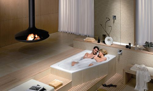 Koza zamocowana niczym lampion