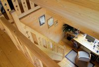 W pokoju Bartka znajdują się schody prowadzące do pomieszczeń gościnnych wygospodarowanych pod szczytem dachu