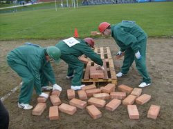 Topex wspiera szkoły budowlane