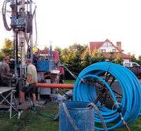 Proces wiercenia otworów kolektora pionowego