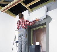 Szacuje się, że ocieplenie zewnętrznych przegr&oacute;d budowlanych (ścian, dachu, stropodachu) spowoduje obniżenie zużycia ciepła do 25%