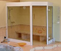 Ławka w łaźni parowej jest podgrzewana za pomocą elektrycznego kabla grzewczego