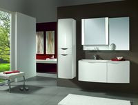 Centralnym punktem programu Next2U są niezwykle płaska umywalka i szafka podumywalkowa tworzące jedną harmonijną bryłę