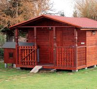 W ogrodzie stoi domek gospodarczy, który jest prawdziwym królestwem Marka