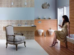 Choć unikamy wyraźnych podziałów przestrzeni, mile widziana będzie wnęka pozwalająca ukryć sanitariaty na drugim planie