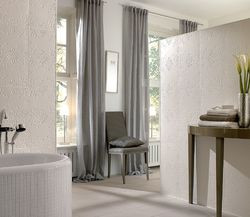 Przestrzeń i światło „zapożyczone” z sypialni – oto kapitał, jaki zapewnia łączenie pomieszczeń