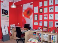 Biuro urządzone jest w miejscu, w którym projekt przewidywał garaż