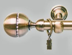 Karnisz Corso Diamond, dostępny w wykończeniach: mosiądz, miedź antyczna, satyna, nikiel i efekt stali nierdzewnej