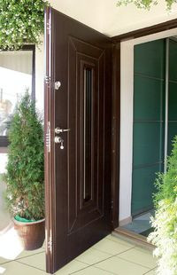 Wyb&oacute;r i montaż drzwi