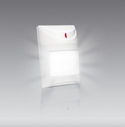 AQUA LUNA firmy SATEL to unikalna alarmowa czujka ruchu wyposażona w funkcję oświetlenia awaryjnego.