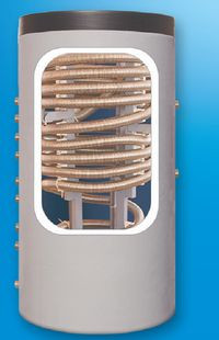 Elementy instalacji ciepłej wody, a szczególnie zasobniki, wymagają okresowej dezynfekcji. Najłatwiej co pewien czas podnieść po prostu temperaturę wody do 70–80°C