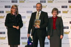 Statuetkę Złotego Akanta odebrał Janusz Komurkiewicz