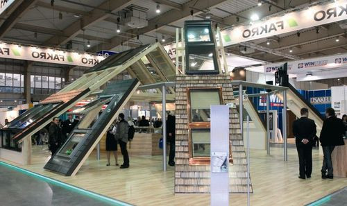 Ekspozycję FAKRO o łącznej powierzchnię 260 m&#178; w ciągu kilku targowych dni obejrzało ponad 5 tys. zwiedzających. 