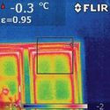 Nieprawidłowe osadzenie okna - kamera termowizyjna