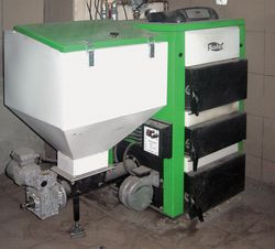 Kocioł retortowy z podajnikiem