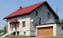 adiqq i ewiq0 budują dom z pompą