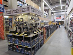 Rusza Castorama Wrocław Magnolia