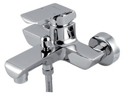 Bateria wannowa z serii Kvadro 