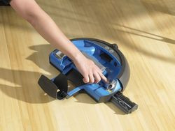 Roboty myjące podłogi - iRobot Scooba 230 oraz iRobot Scooba 390