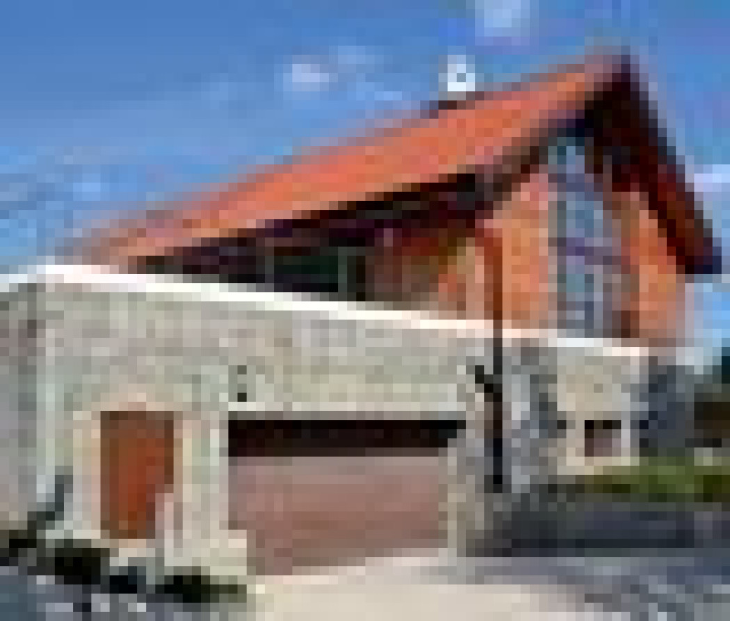 Trzy poziomy na skarpie