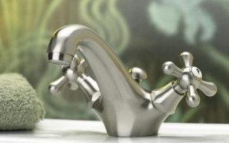 Łazienka w tulipany