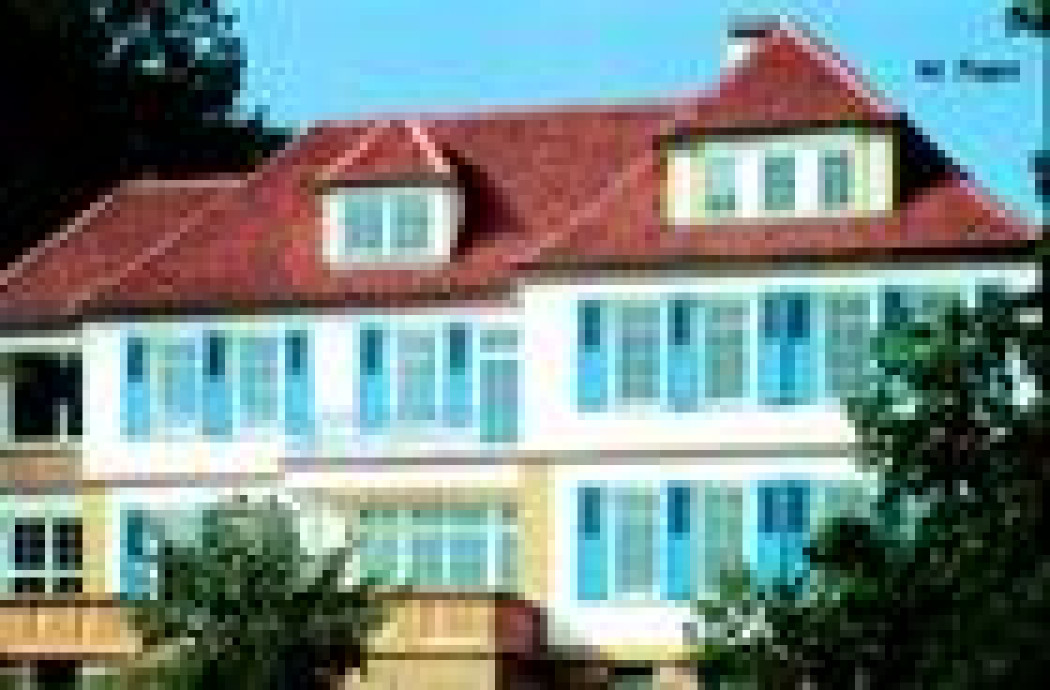 Okna drewniane i z PVC