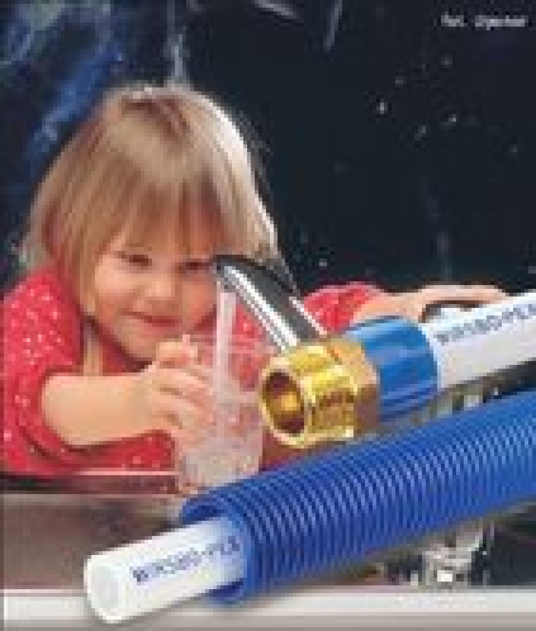 Domowa sieć. Rury do wody i C.O.