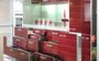 Szuflada wyjeżdża do nas sama