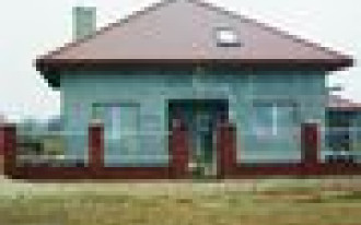 Mały, biały domek... czyli inwazja niszczycieli marzeń