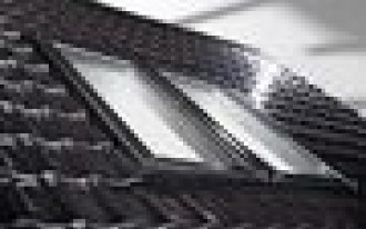 Roto Designo R8 NE nowy trend wzornictwa w oknie dachowym 