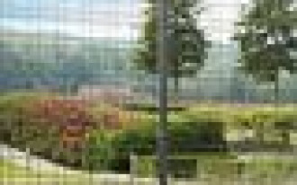 Nawierzchnie i ogrodzenia