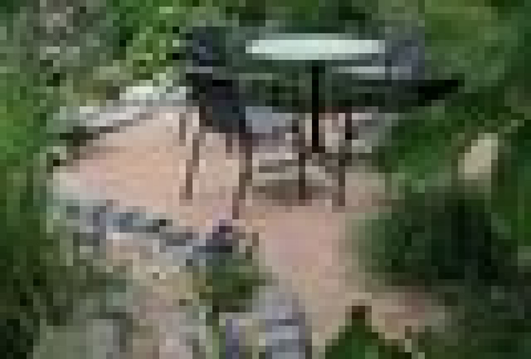 Taras naziemny o utwardzonej nawierzchni