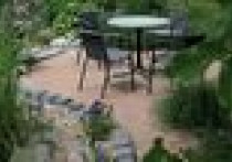 Taras naziemny o utwardzonej nawierzchni