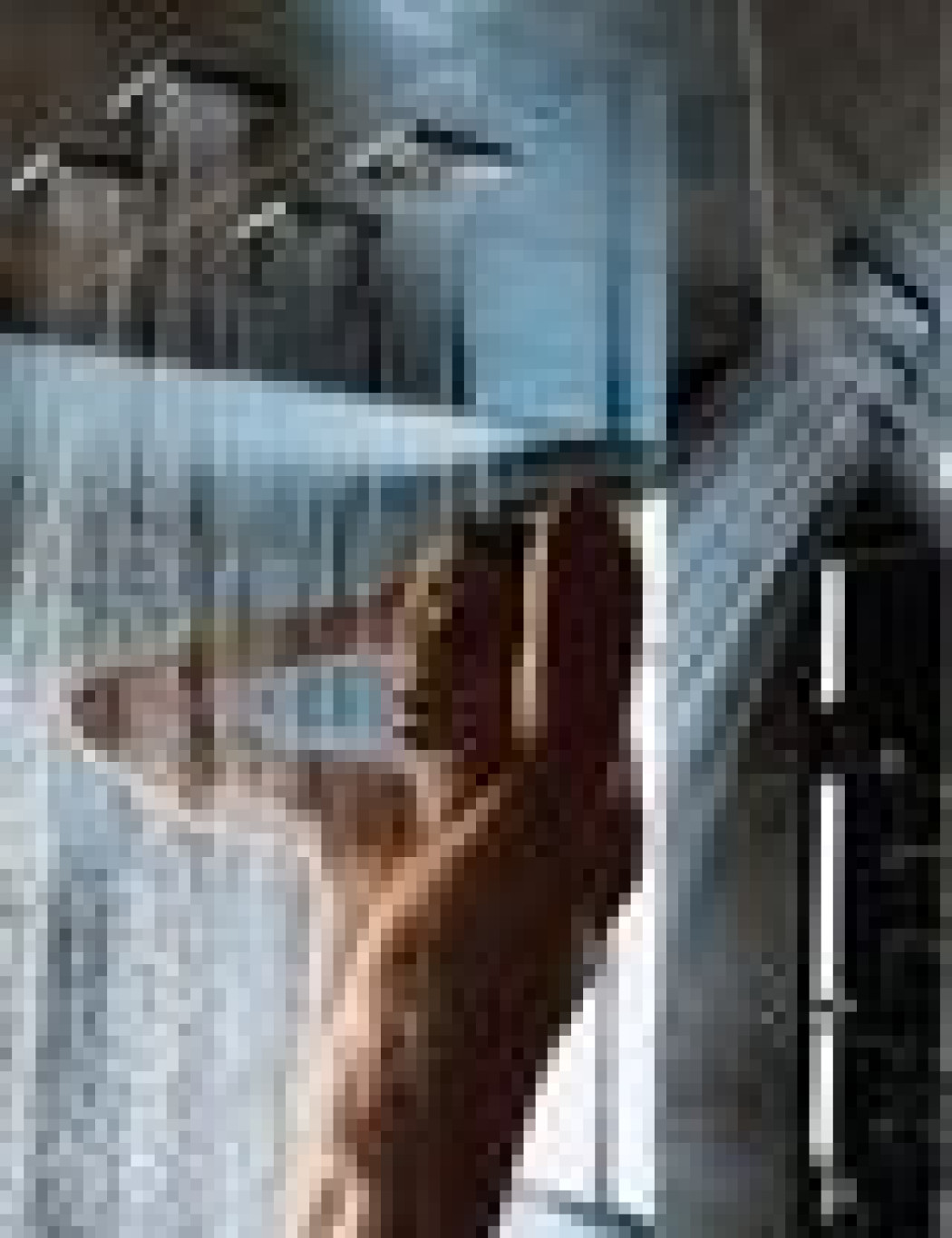 Hydromasaż w wannie albo pod prysznicem?