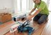 Układanie paneli i warstwowych desek podłogowych