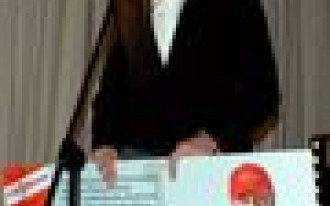 Tomasz Sikora przekazał swój medal