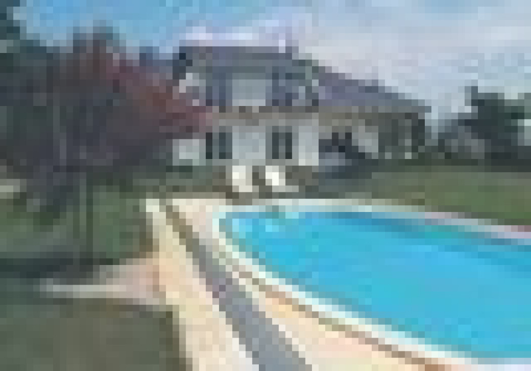 Opowieść o ogrodzie z basenem i nie tylko...