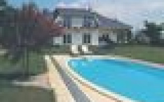 Opowieść o ogrodzie z basenem i nie tylko...