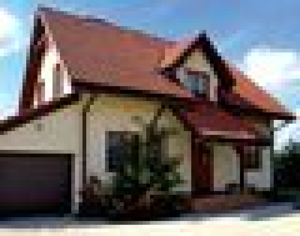 Wysoki salon z katedralnym stropodachem