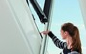 Okno dachowe uchylno-wysokoosiowe Roto Designo R8