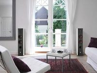 w2011_audio_kino_200