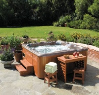 Minibasen z hydromasażem