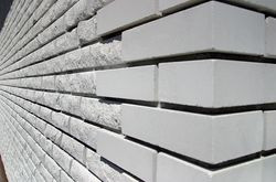 Z czego budować ściany?